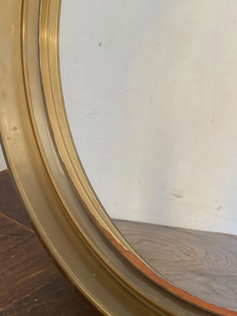 Miroir circulaire en plastique, brun fumé, années 70