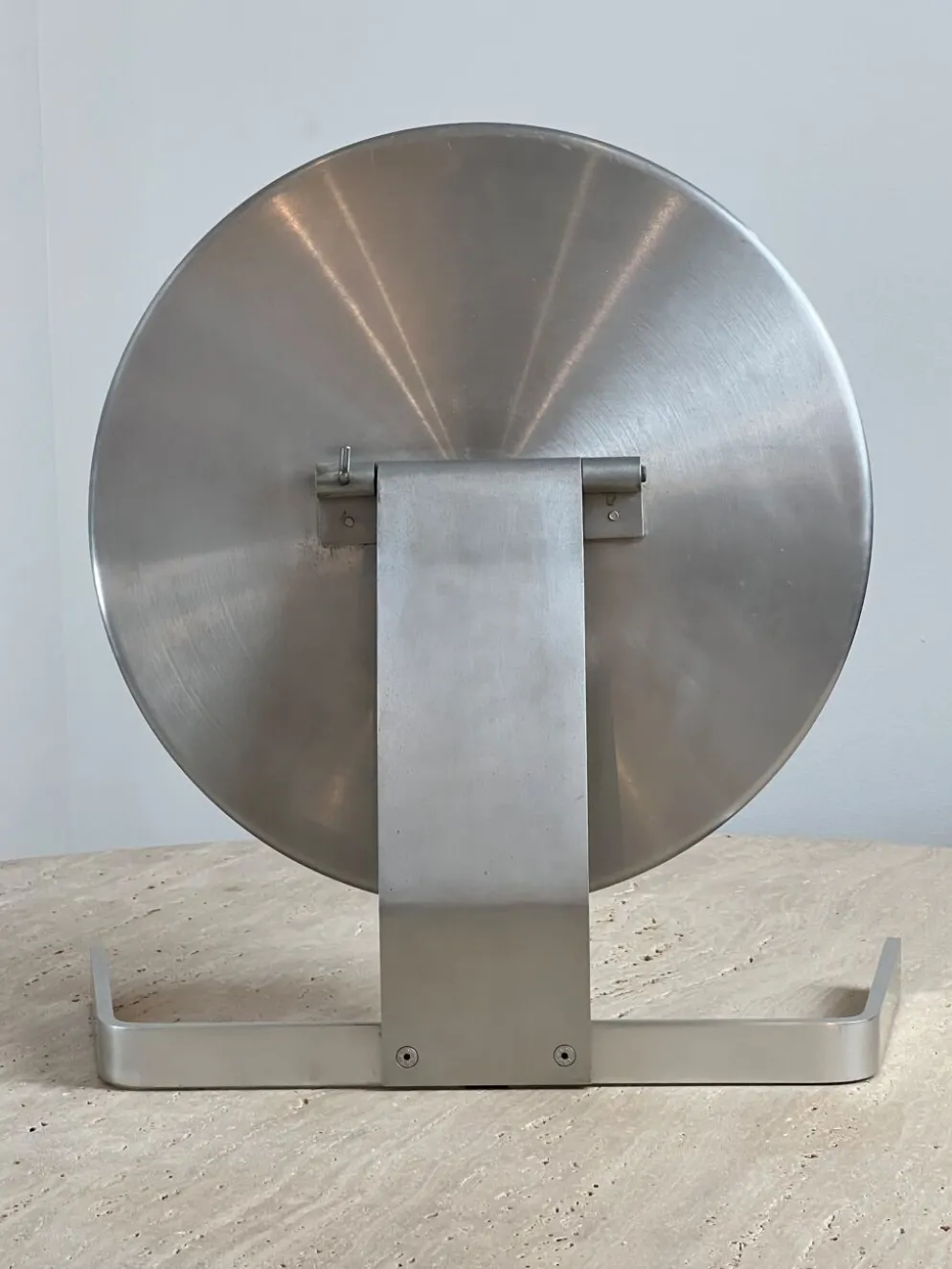 Miroir circulaire par Pierre Vandel France années 70 47x44cm