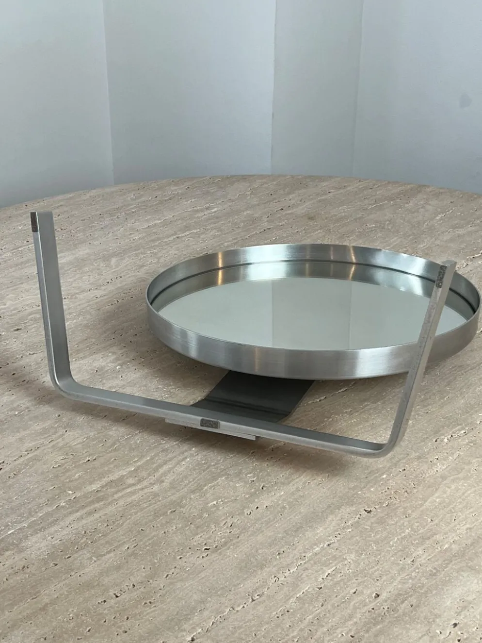 Miroir circulaire par Pierre Vandel France années 70 47x44cm