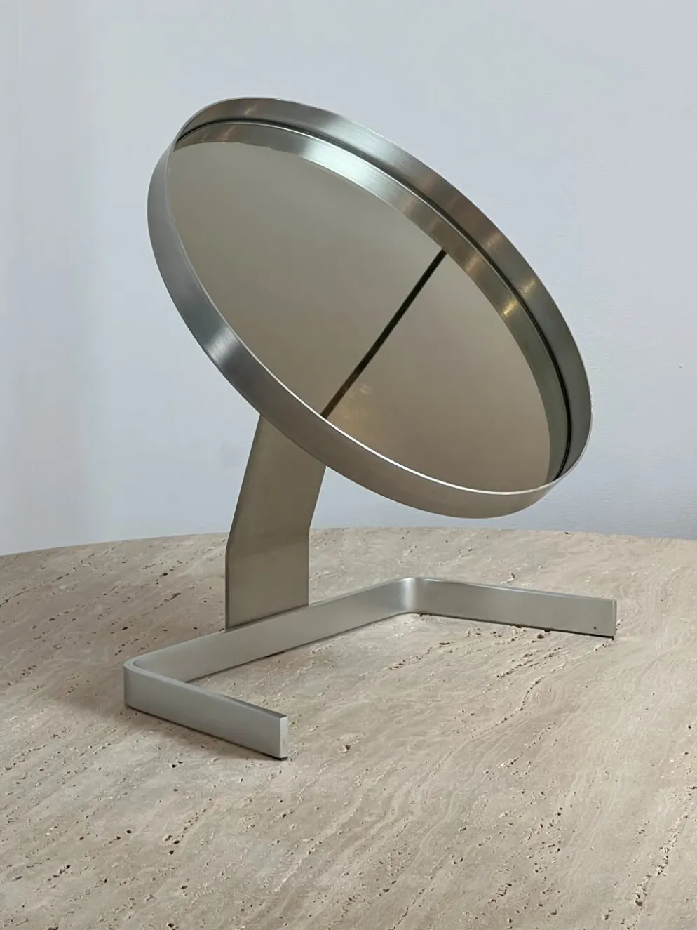 Miroir circulaire par Pierre Vandel France années 70 47x44cm
