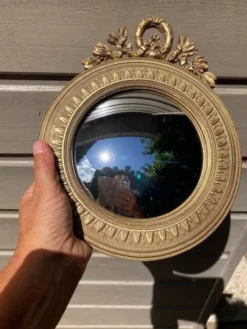 Miroir convexe dit miroir de sorcière