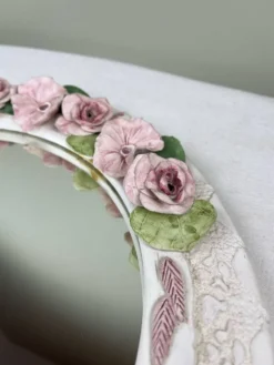 Miroir couronne de fleurs