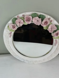 Miroir couronne de fleurs