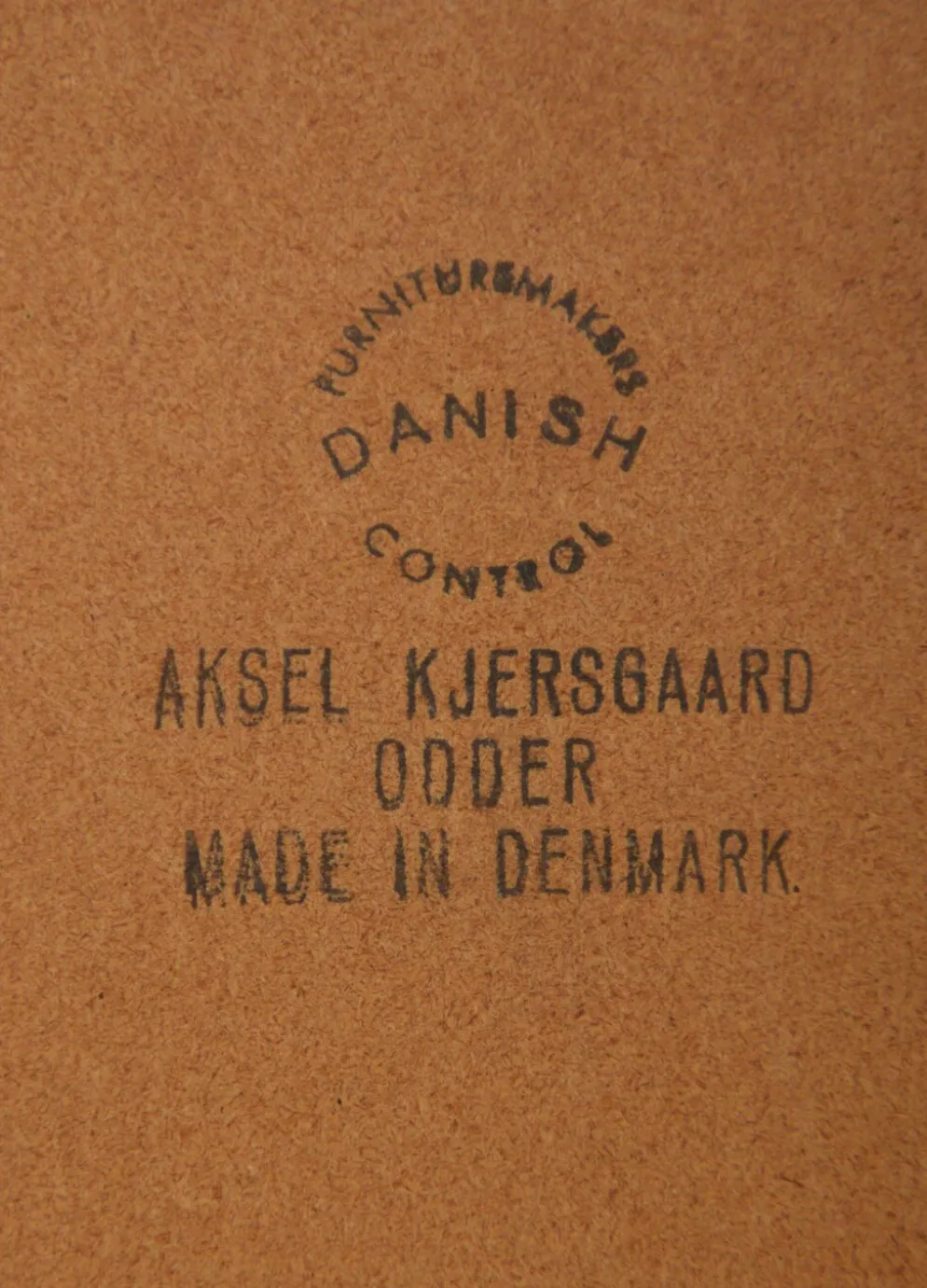 Miroir danois conçu par Kai Kristiansen pour Aksel Kjersgaard, années 1960.