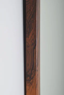 Miroir danois conçu par Kai Kristiansen pour Aksel Kjersgaard, années 1960.