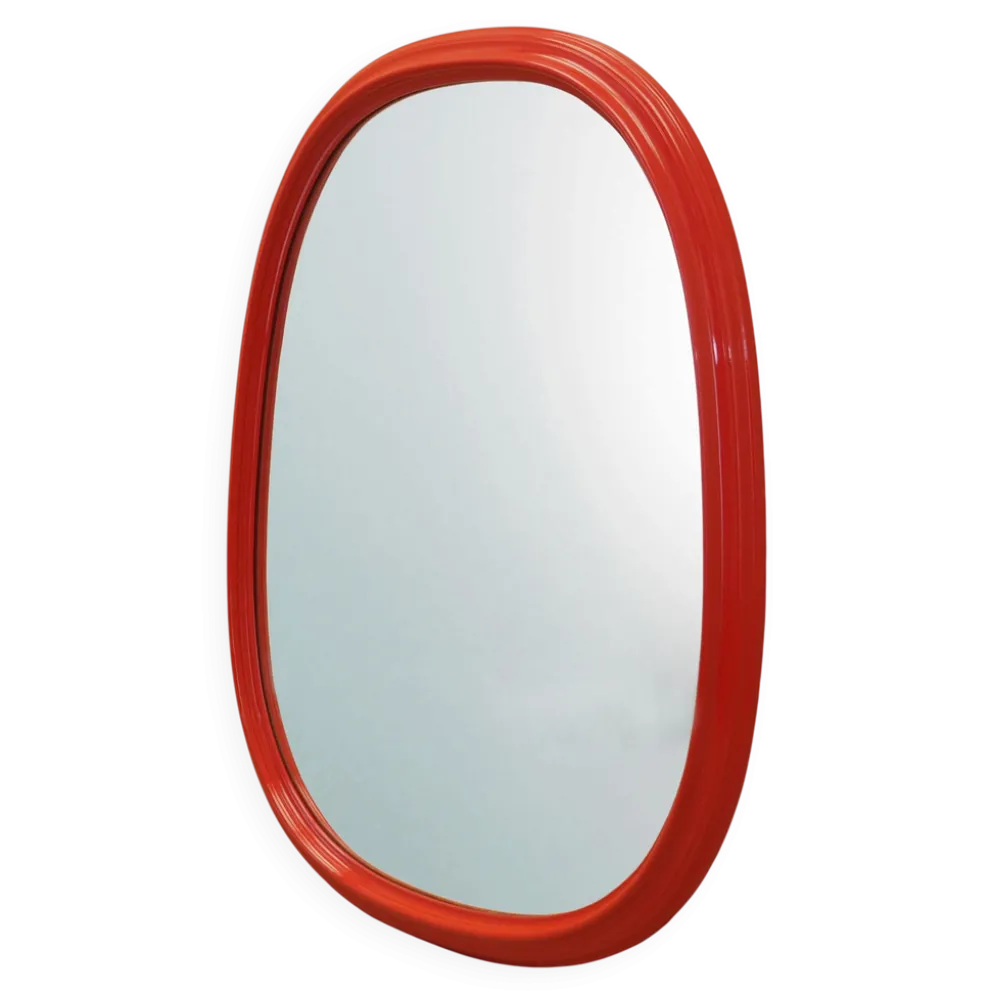 Miroir dans un cadre rouge, design danois, années 1970, fabriqué au Danemark