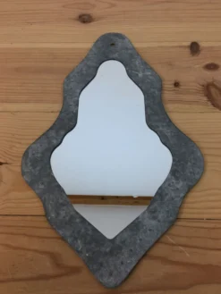 Miroir déco en galva 48 x 27 cm style industriel