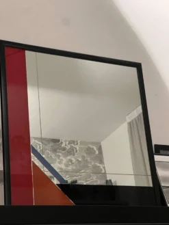 Miroir décoratif par l'artiste italien Eugenio Carmi, style Memphis, amusant !