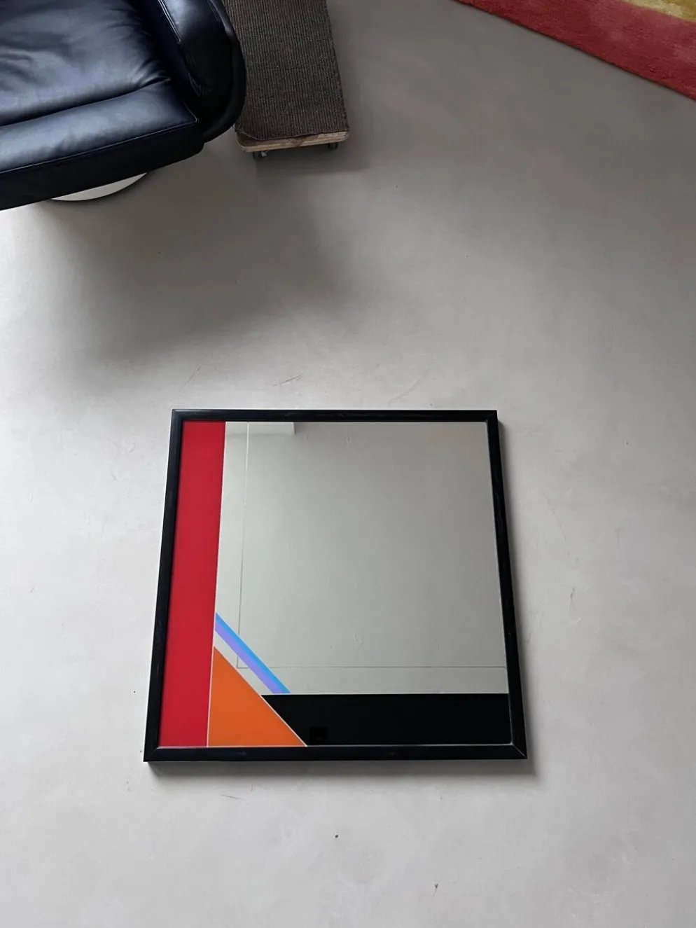 Miroir décoratif par l'artiste italien Eugenio Carmi, style Memphis, amusant !