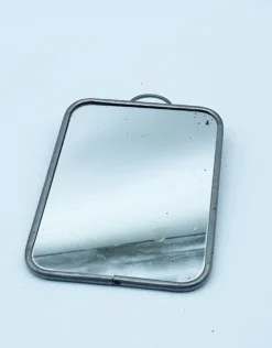 Miroir de barbier