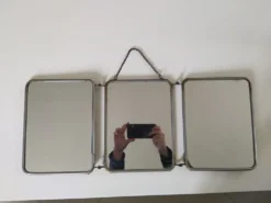 Miroir de barbier ancien