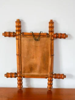Miroir de barbier en bois effet bambou 38 x 33 cm