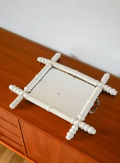 Miroir de barbier en bois effet bambou blanc 46 x 31 cm