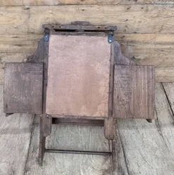 Miroir de barbier en teck birman