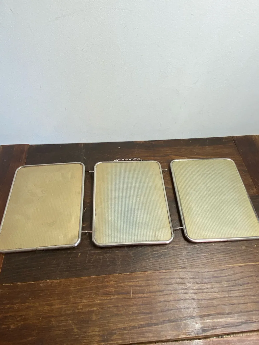 Miroir de barbier triptyque, 1960, dos pied de poule