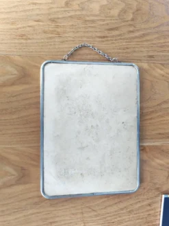 Miroir de barbier vintage avec chaînette