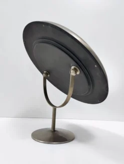Miroir de courtoisie rond en laiton anodisé, attribution à Sergio Mazza, Italie