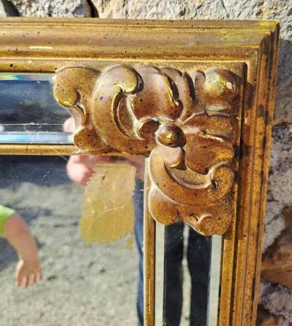 Miroir Deknudt doré biseauté à parcloses Belgique XXème