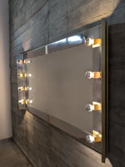 Miroir de maquillage éclairé par Gaetano Sciolari en chrome et laiton, Italie, années 1970