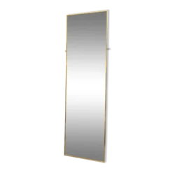 Miroir d’entre deux, glace étroite en métal doré 1950