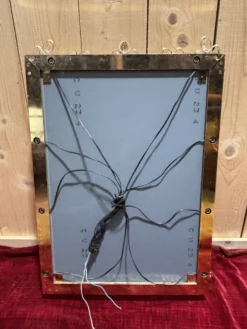 Miroir de salle de bain en métal doré