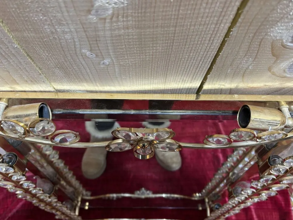 Miroir de salle de bain en métal doré