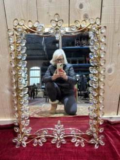 Miroir de salle de bain en métal doré