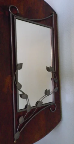 Miroir design avec entourage métal gris 89x37cm