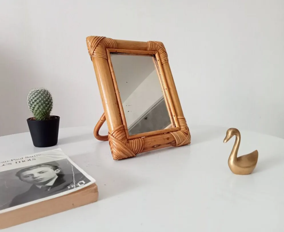 Miroir de table vintage en rotin années 70
