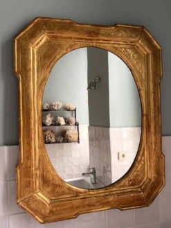 Miroir doré