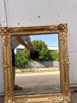 Miroir doré