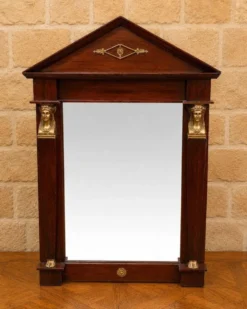 Miroir Empire à fronton triangulaire, XIXe siècle