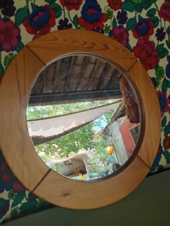 Miroir en bois