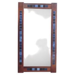 Miroir en bois de rose et céramique bleue