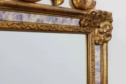 Miroir en bois doré de style rococo par Deknudt, Belgique, 20e siècle