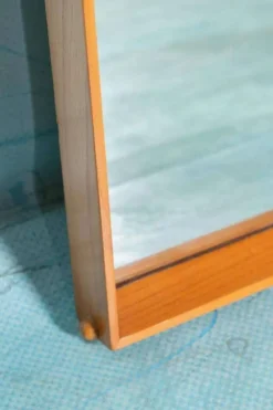 Miroir en bois Japandi scandinave des années 70, miroir minimaliste.