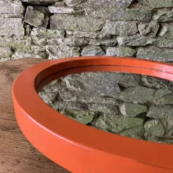 Miroir en bois orange