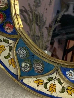 Miroir en bois peint et verre