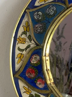 Miroir en bois peint et verre