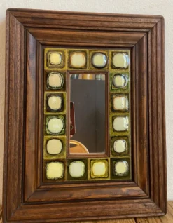 Miroir en céramique et bois années 80