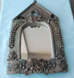 Miroir en grès signé Catido