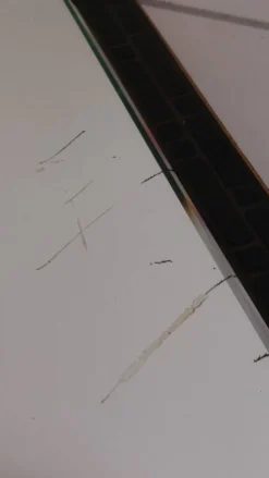 Miroir en laiton et mosaïque patiné, milieu XXème