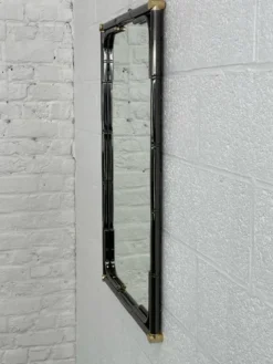 Miroir en métal noir et laiton finission canon de fusil