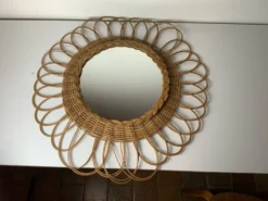 Miroir en osier vintage