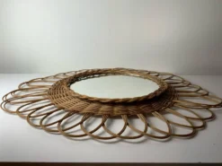 Miroir en osier vintage