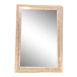 Miroir en pierre de corail rouge pavé par Maitland Smith dans les années 1970 75x110cm