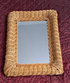 Miroir en rotin