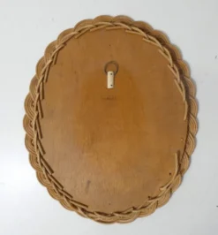 miroir en rotin tressé