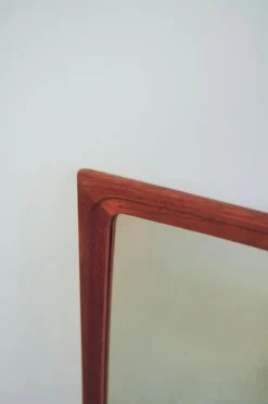 Miroir en teck danois avec cadre fraisée