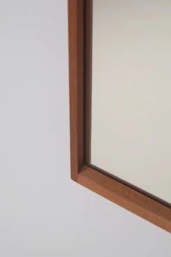 Miroir en teck danois par Kai Kristiansen pour Aksel Kjersgaard, années 1960.